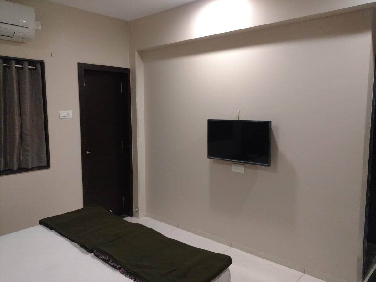 Hotel Oberoi Ahmednagar Kültér fotó